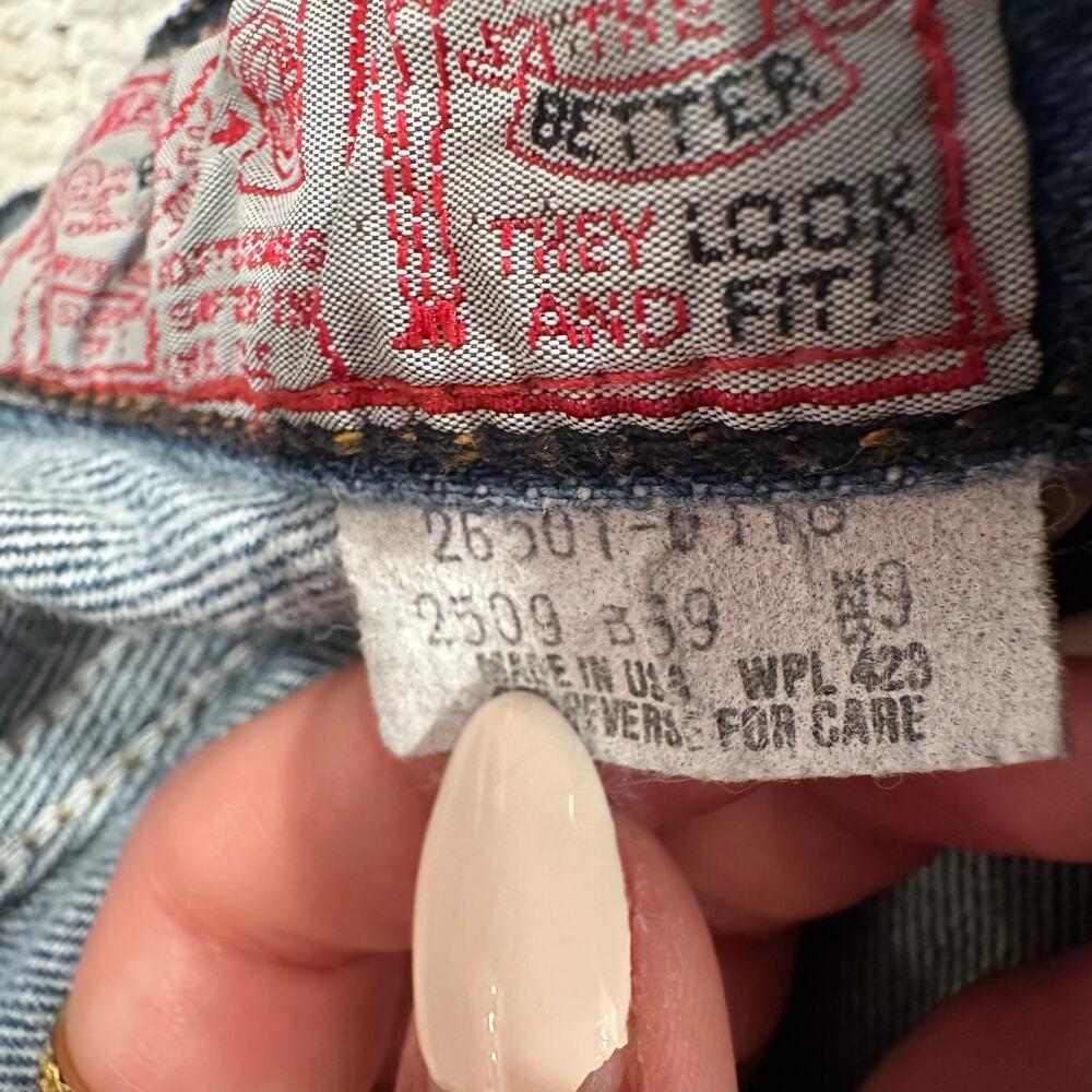 LEVI'S Women's Upcycled Wide Leg Jeans Size 9 - Picture 4 of 9